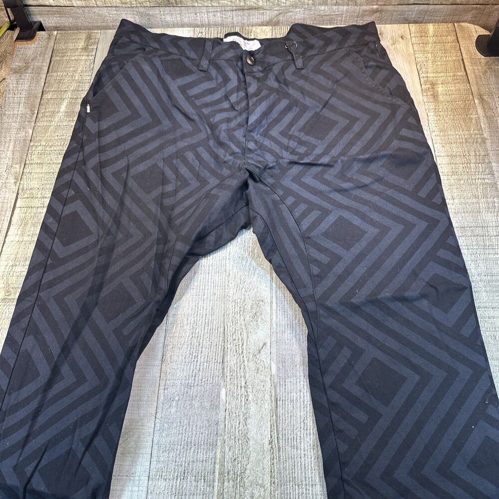Men’s golden denim pants size 38 elastic bottom